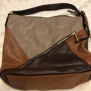 Jessica Simpson purse